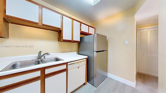 Building Photo - 15315 SW 106th Terrace