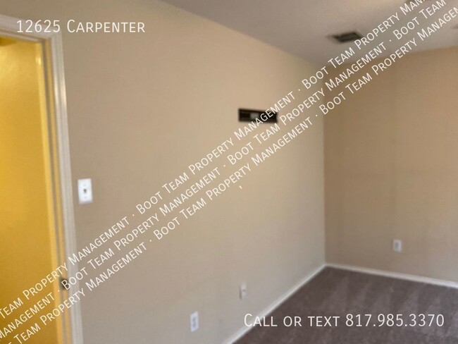 Building Photo - 12625 Carpenter-