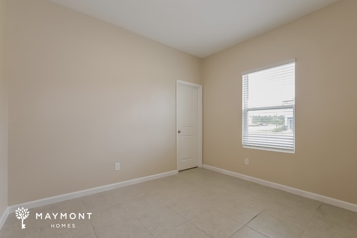 Building Photo - 2600 Island Walk Dr