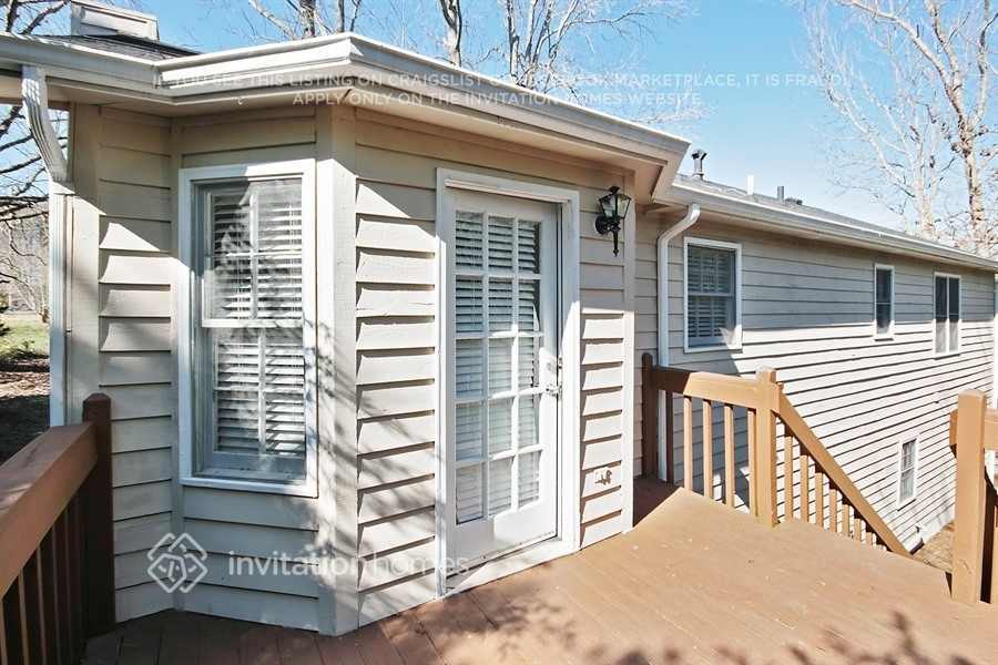 Building Photo - 166 Bluebird Dr