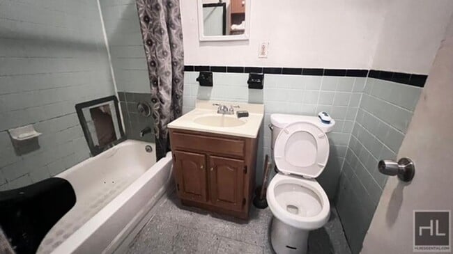 Building Photo - 0 bedroom in BROOKLYN NY 11233