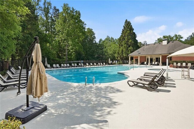 Building Photo - 4465 Park Brooke Trace