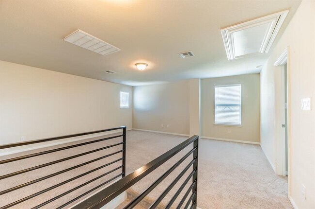 Building Photo - 117 Manatee Ln