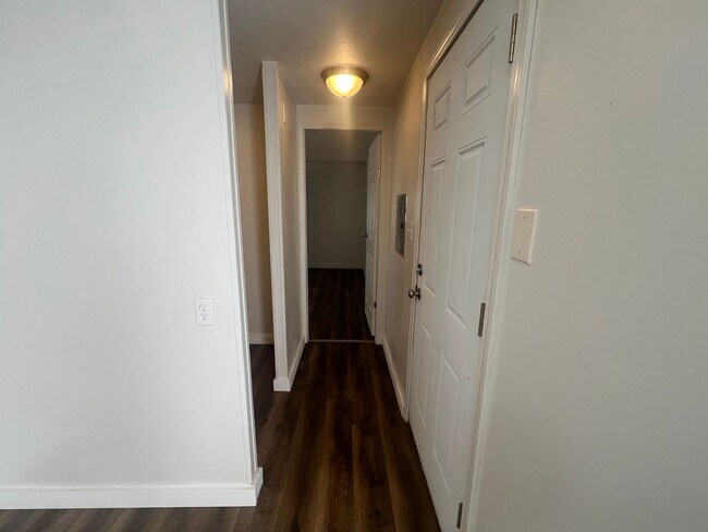 Building Photo - 3405 Cesar Chavez Dr