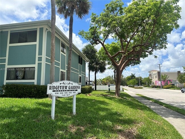 Building Photo - 19700 SW 103rd Ct