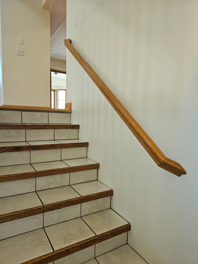 Building Photo - Incredible Hauser Lake Waterfront Home for...