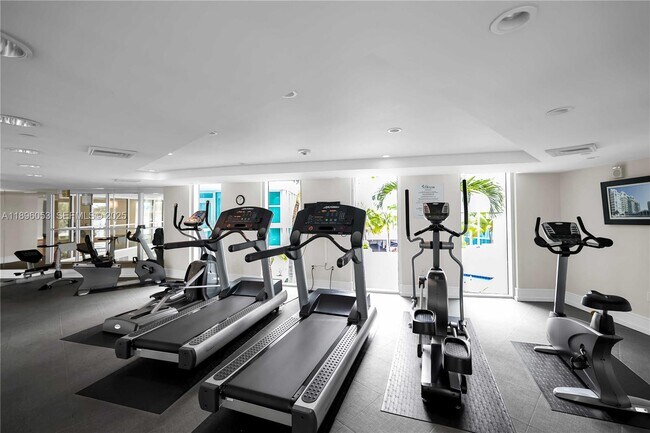 Building Photo - 3131 NE 188th St