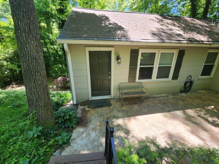 Building Photo - 505 Pine Bluff Trl