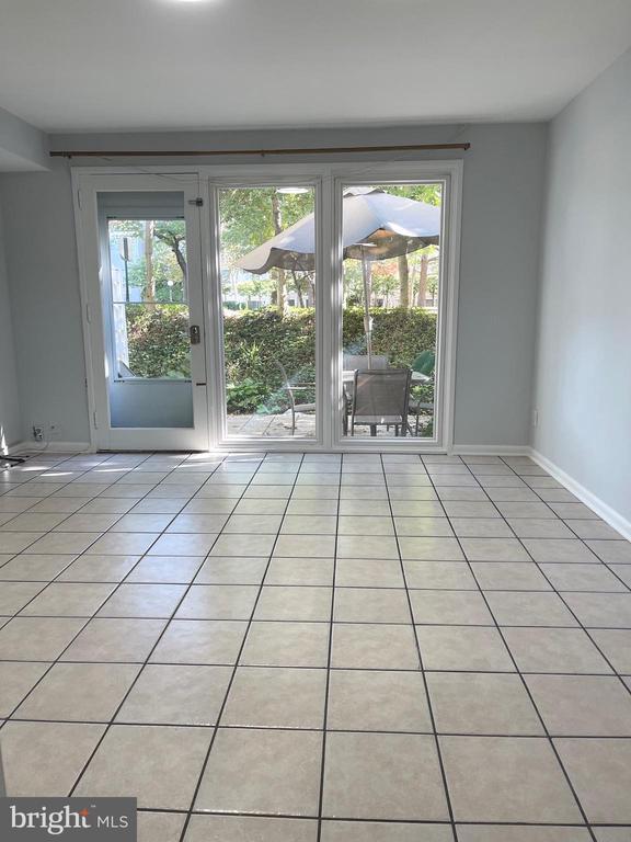 Building Photo - 108 G St SW