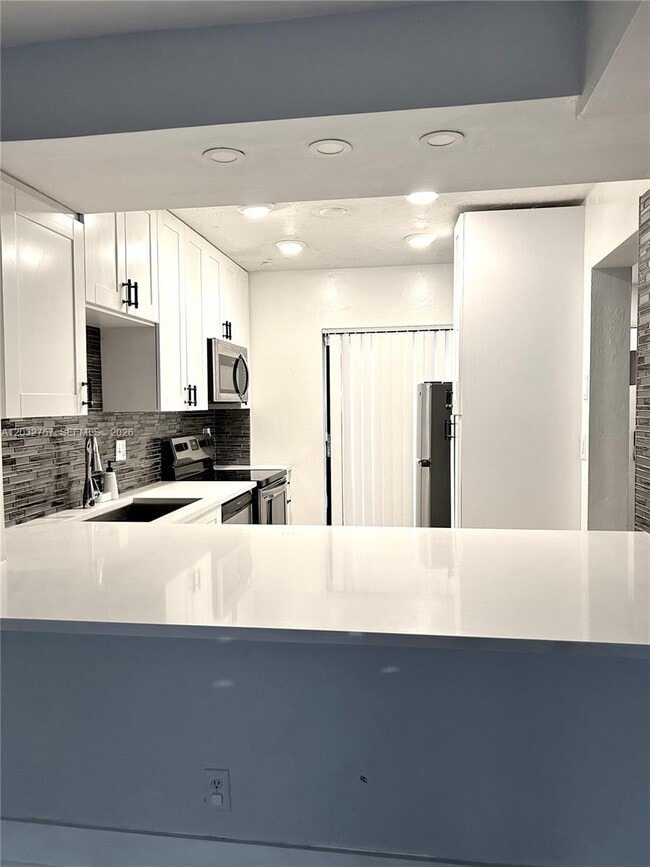 Building Photo - 4070 Sierra Terrace