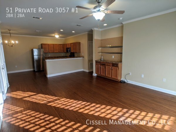Building Photo - 51 Private Rd 3057