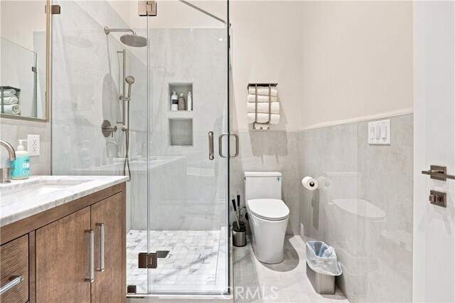 Building Photo - 9500 Amoret Dr