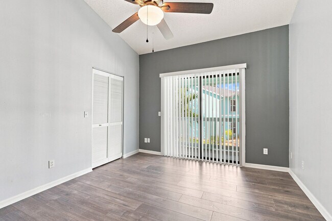 Building Photo - 13521 S Indian River Dr