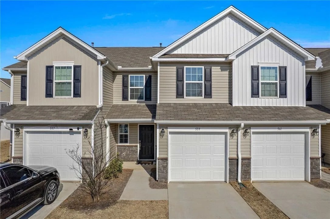 Building Photo - 559 Brasstown Ct