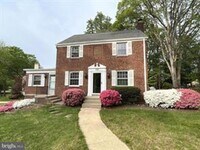 Building Photo - 4408 Glenridge St