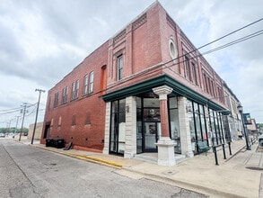 Building Photo - 2901 Lee St