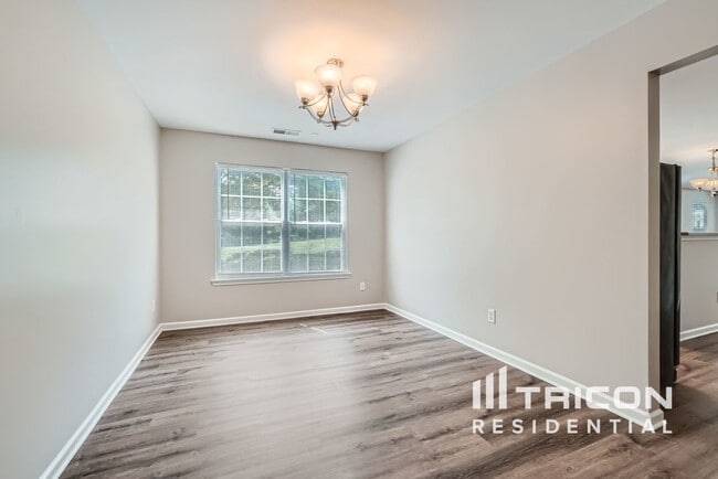 Building Photo - 2496 Ivy Creek Frd