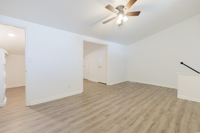 Building Photo - 91 Freedom Way