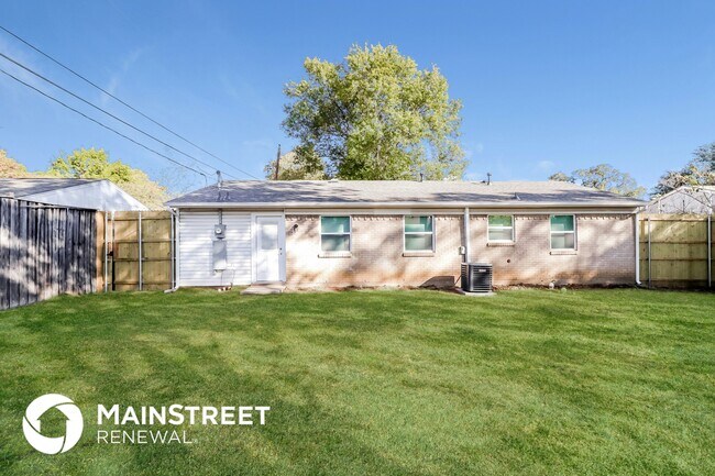 Building Photo - 1103 Johns Dr