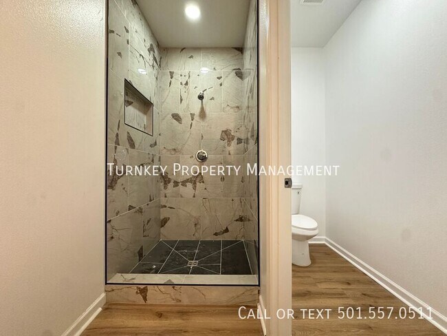 Building Photo - 1724 Parker St