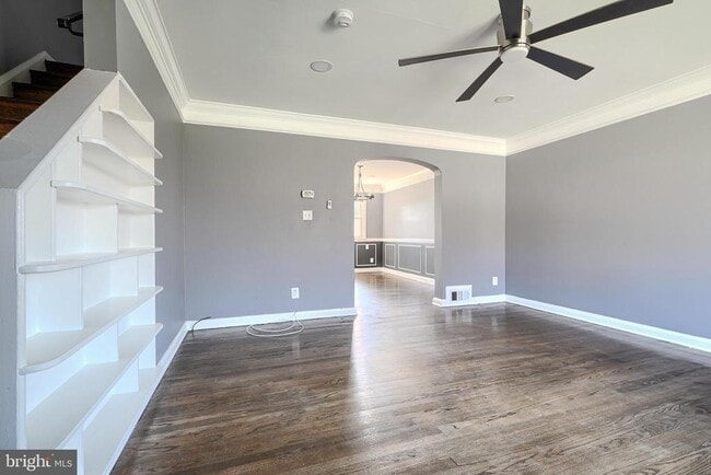 Building Photo - 1618 Wadsworth Way