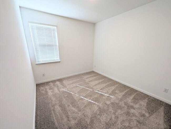 Building Photo - 14821 Lone Rock Lane