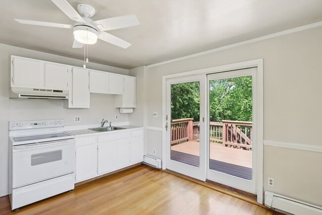 Building Photo - 3 Lynnfield St