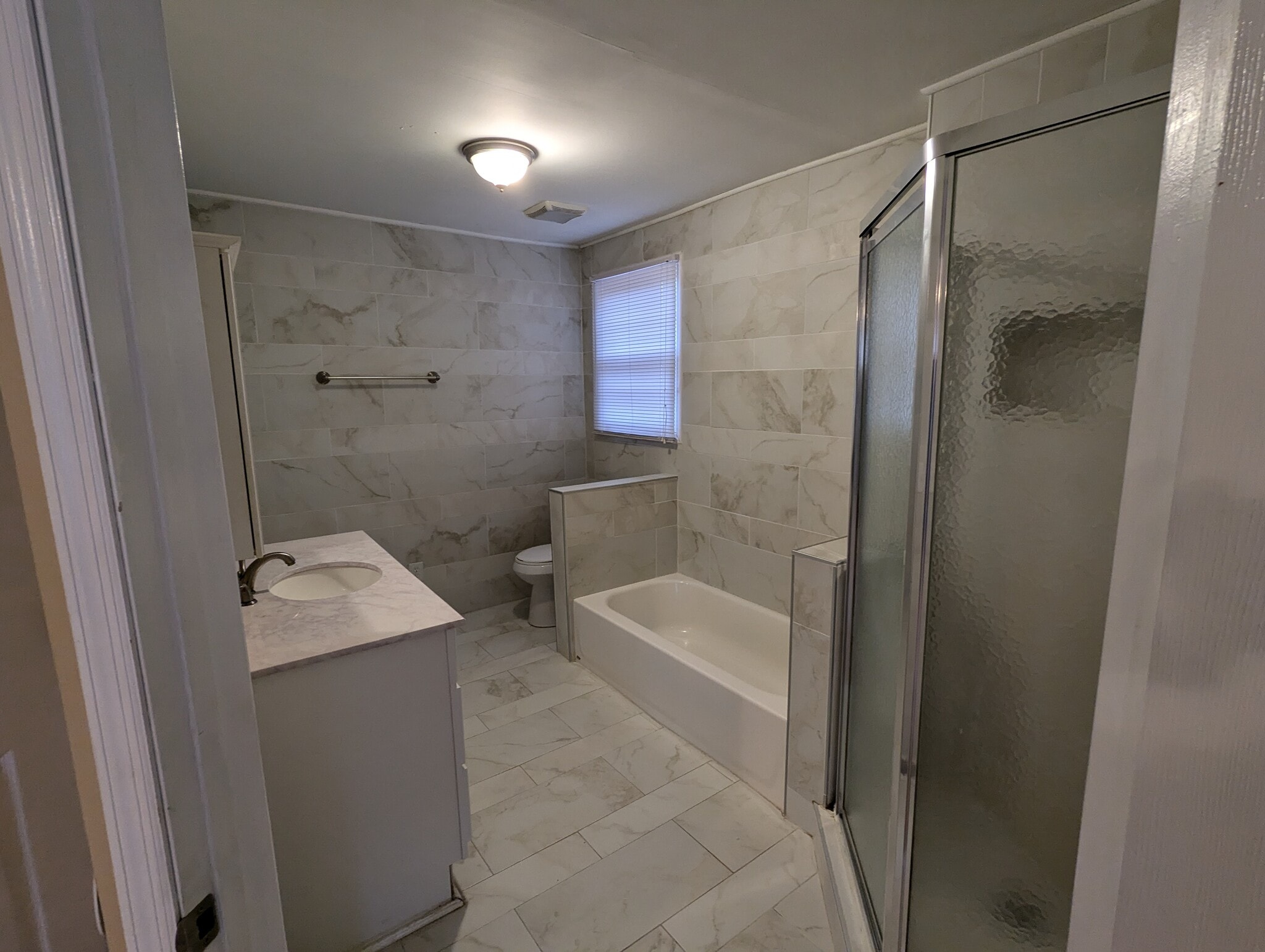 Building Photo - 997A Dozier Pl