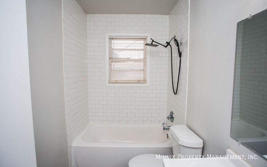 Building Photo - 4421 31st St