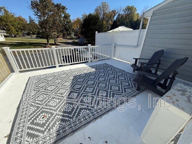Building Photo - 129 Cindie Ln