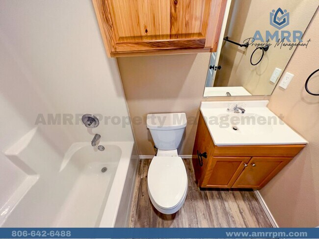 Building Photo - Charming 4-Bedroom Home – Space, Style, and Comfort!