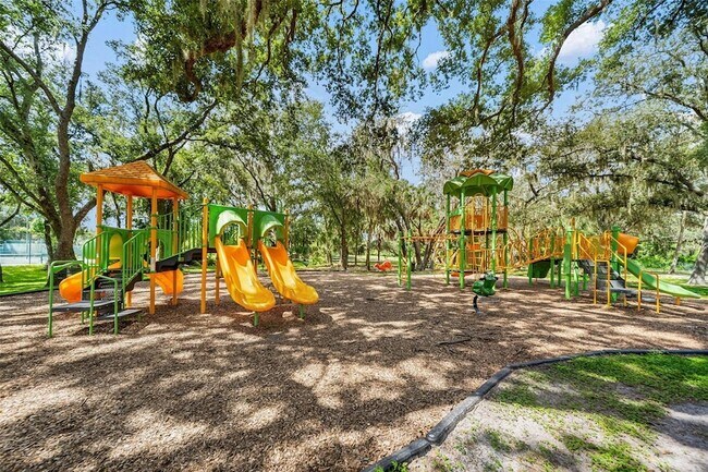 Building Photo - 18171 Paradise Point Dr