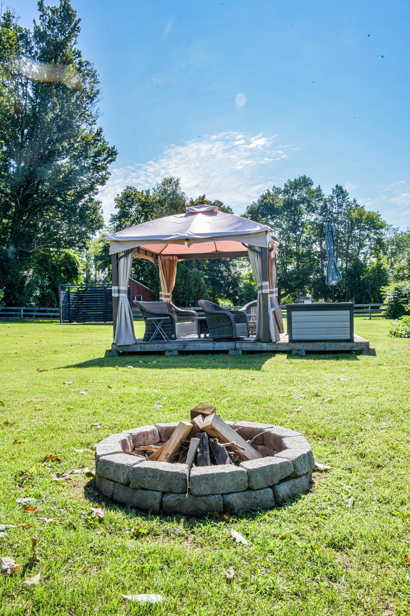 Beautiful Erie canal setting. - 9144 River Rd