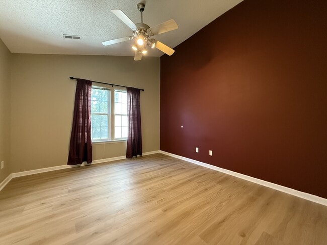 Building Photo - 9467 Kimmel Ln