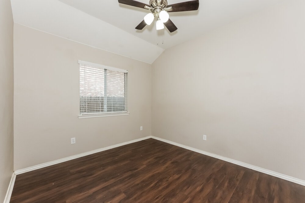 Building Photo - 1016 Winding Creek Dr