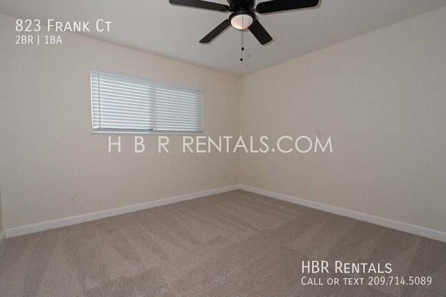 Building Photo - 823 Frank Ct