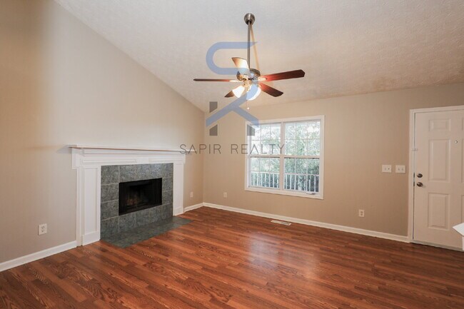 Building Photo - 4685 Turning Leaf Dr