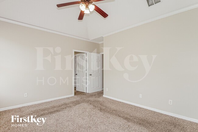 Building Photo - 9279 Windy Meadow Ln
