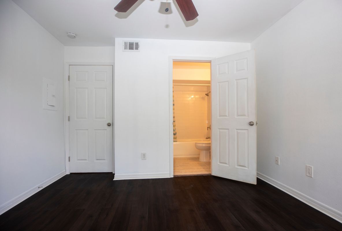 Building Photo - 8711 Fancy Finch Dr