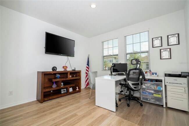 Building Photo - 17575 Lake Star Rd