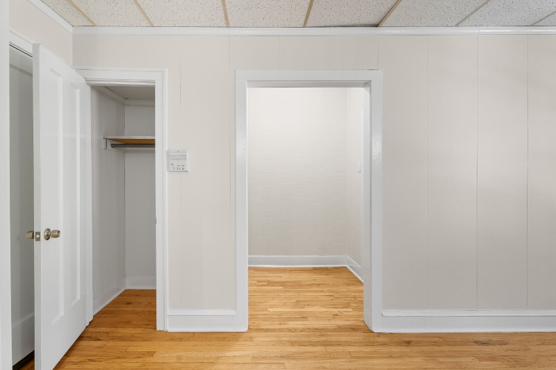 Building Photo - 1440 W Howard St