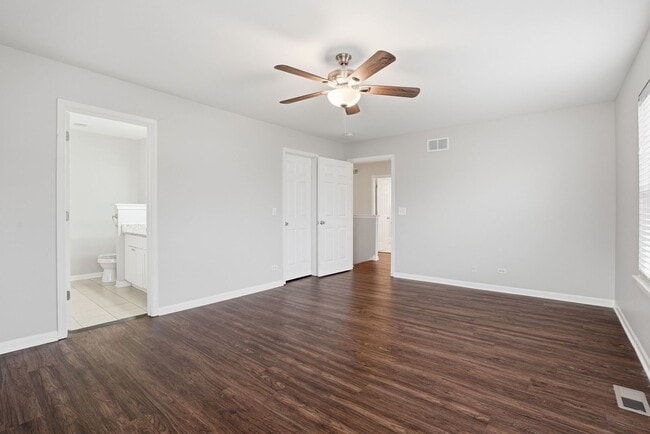 Building Photo - 2647 Pecos Cir