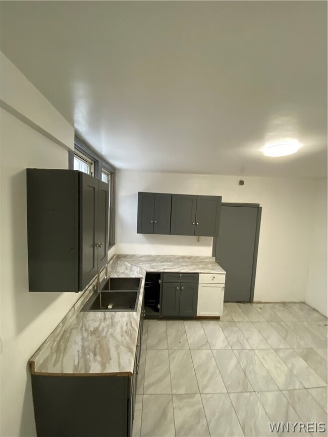 Building Photo - 26 Portage St