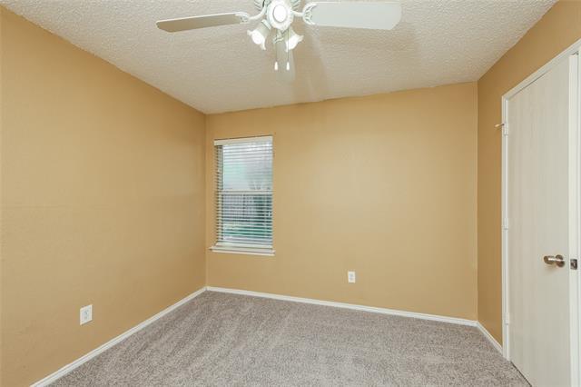 Building Photo - 449 Cambridge Dr