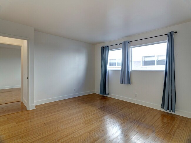 Building Photo - 2884 Sawtelle Blvd