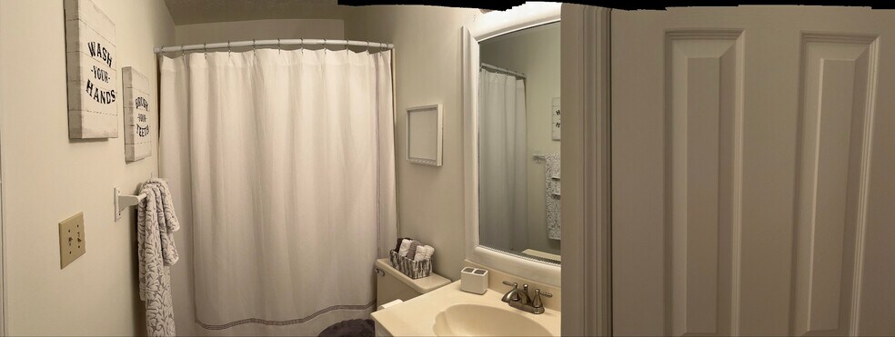 Building Photo - 7701 Flannagan Ct