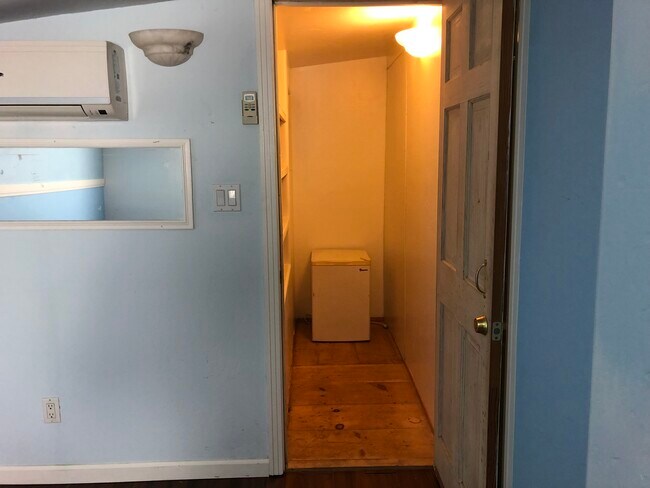 Walk in closet with shelves - 4201 Topanga Canyon Blvd