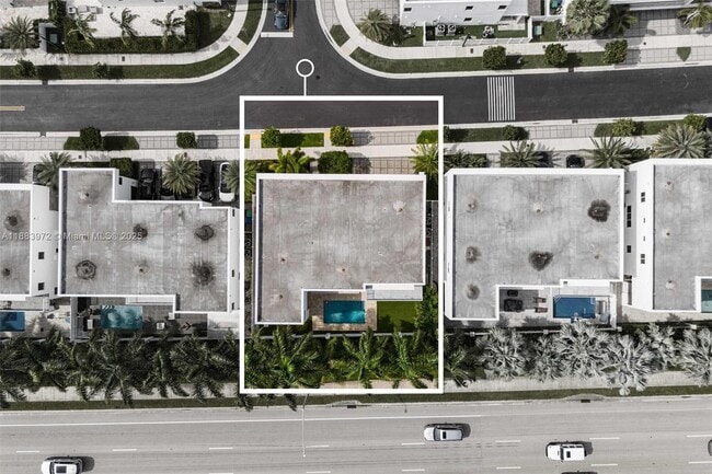 Building Photo - 10296 NW 74th Terrace