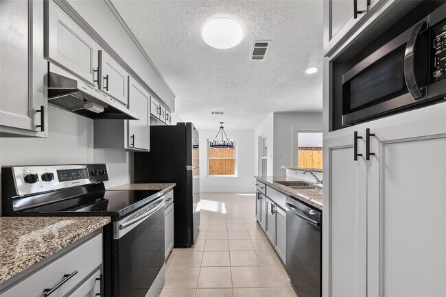 Building Photo - 4311 Townes Forest Rd