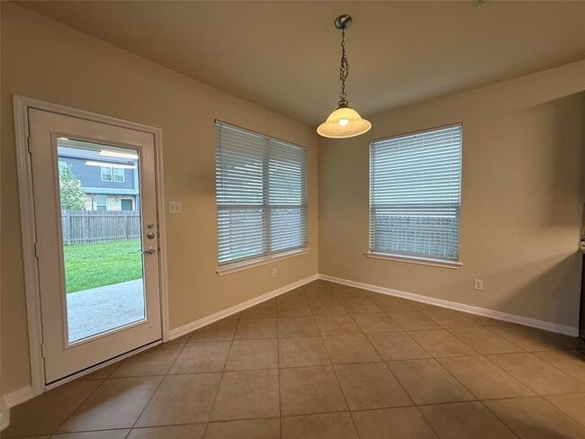 Building Photo - 1209 Laurel Oak Trail